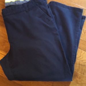 crown & ivy Pants - Crown & Ivy Navy Capri Pants, Size 16 crown & ivy Pants - Crown & Ivy Navy Capri Pants, Size 16